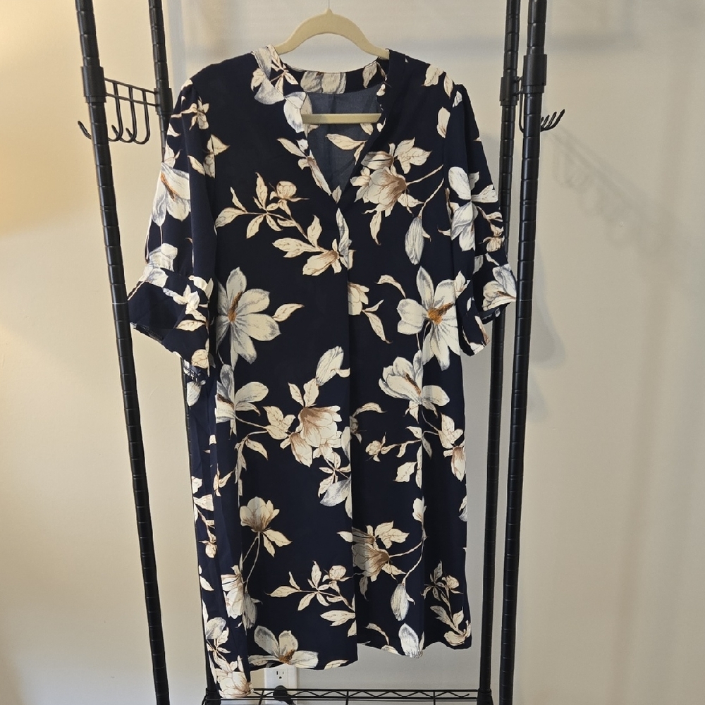Floral Navy Midi Dress